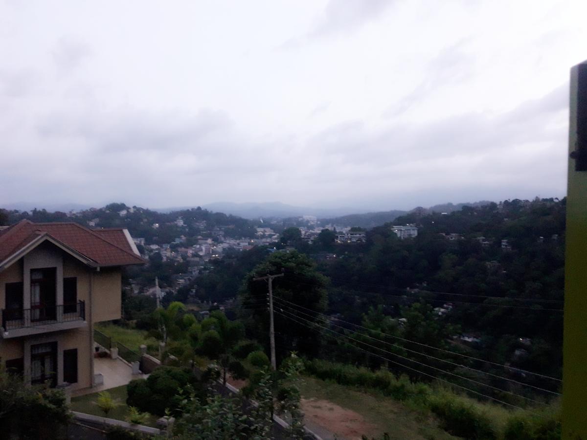 Kandy La Grande Holiday Resort Exterior photo