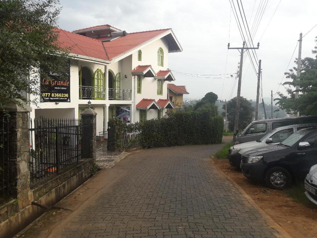 Kandy La Grande Holiday Resort Exterior photo